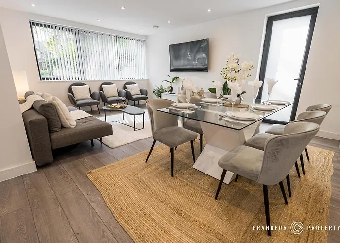 Carbery Ridge By Grandeur Property